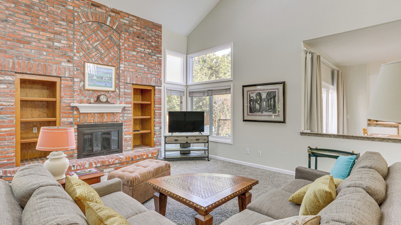 Photo of Livingroom in Centennial