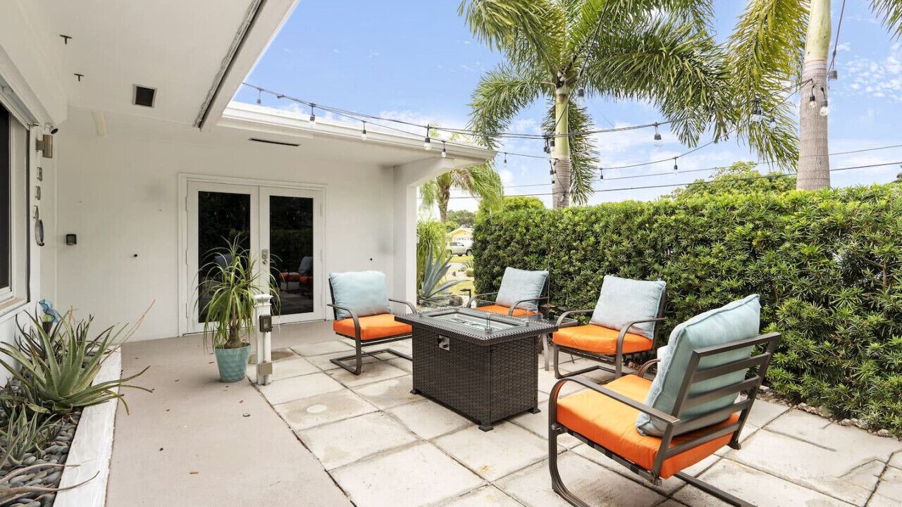Photo of Patio Balcony in Argonaut Isle