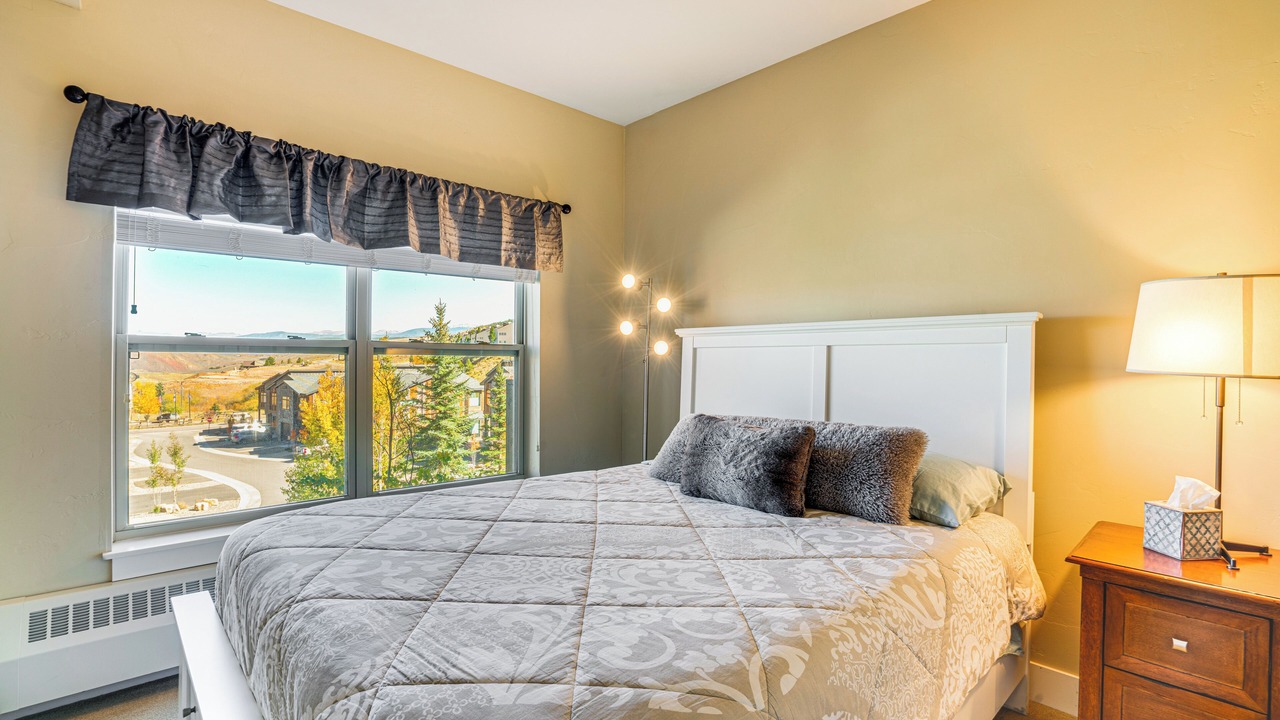 Photo of Bedroom in Silvercreek