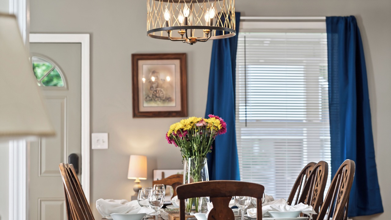 Photo of Livingroom in Huntsville