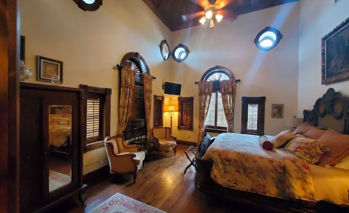 Photo of Bedroom in Jacksboro