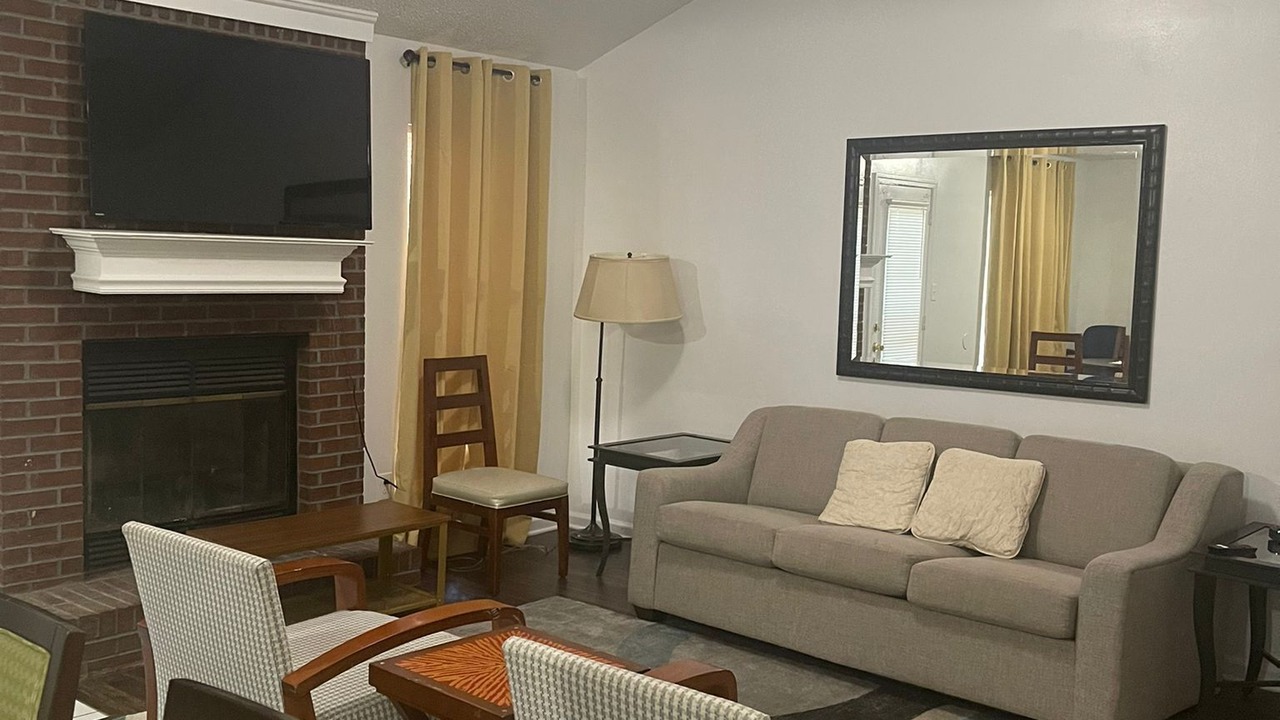 Photo of Livingroom in Bartlett