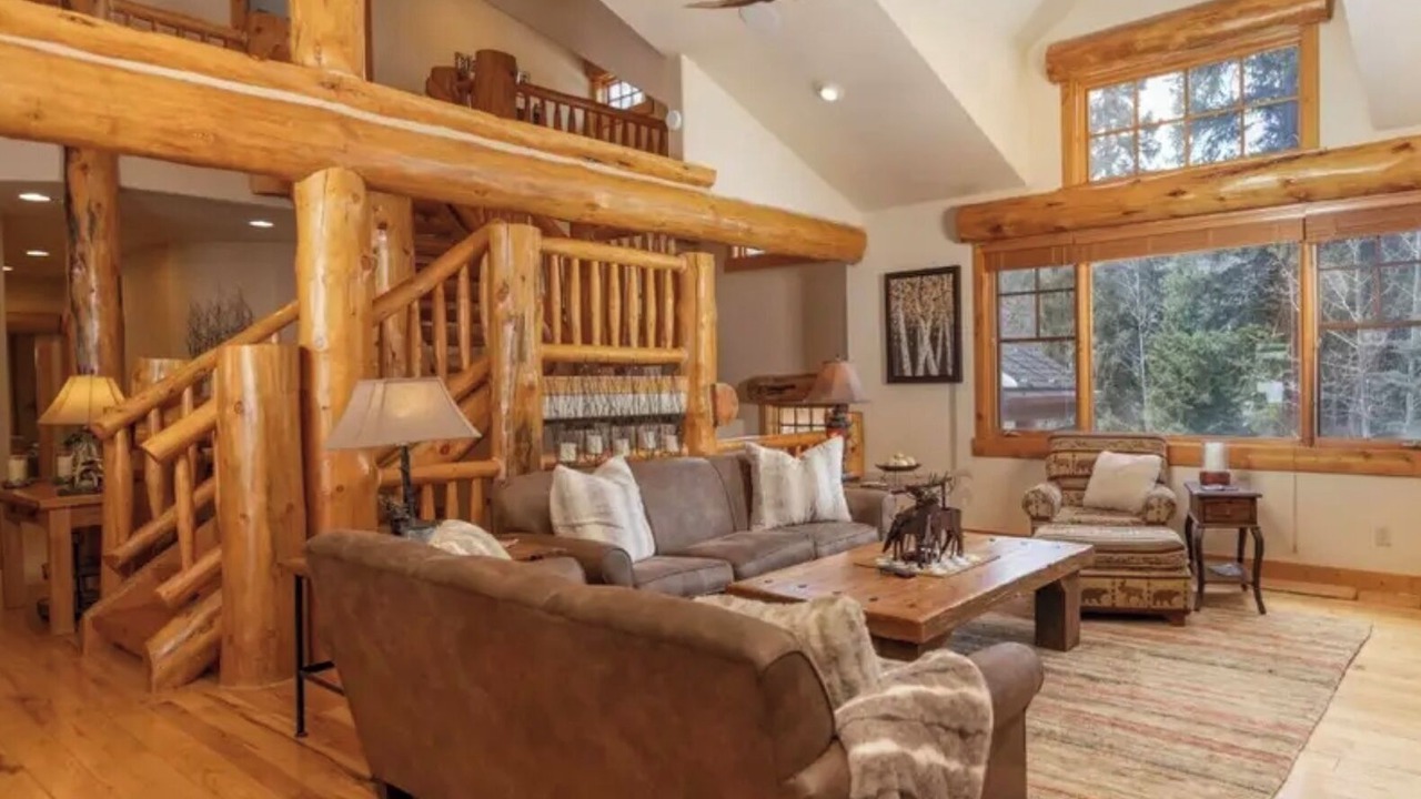 Photo of Livingroom in Blue River
