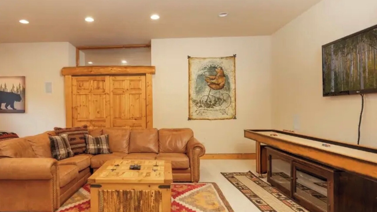 Photo of Livingroom in Blue River