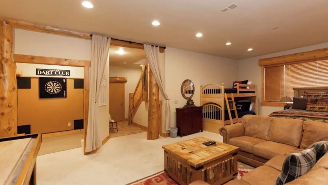 Photo of Livingroom in Blue River
