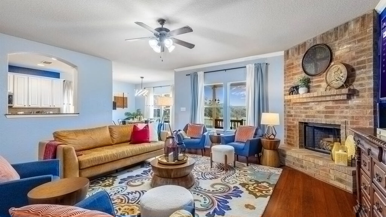 Photo of Livingroom in Cibolo