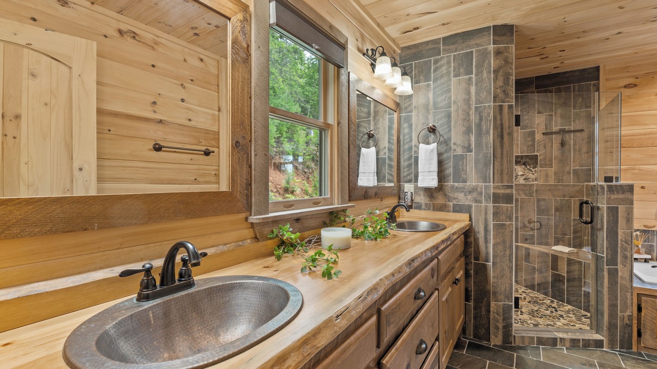 Photo of Bathroom in Blue Ridge