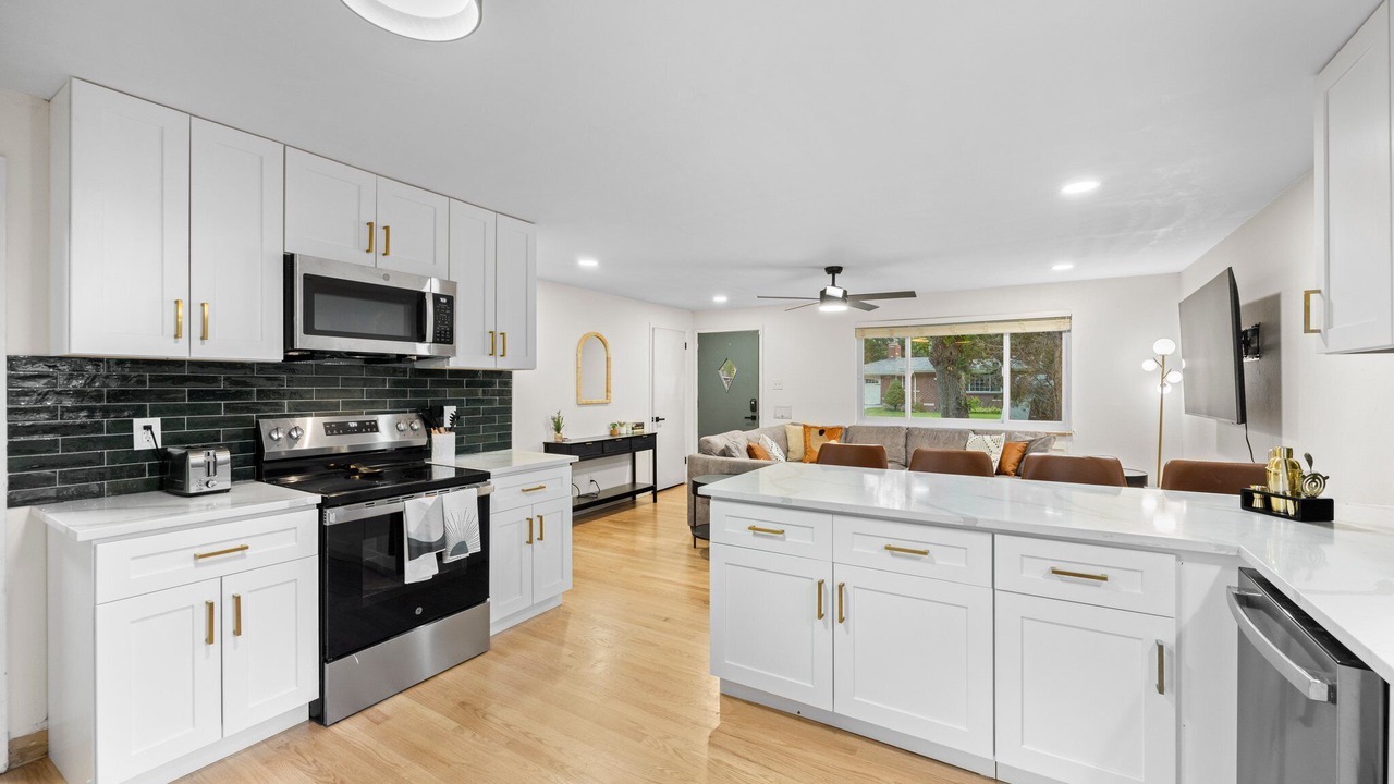 Photo of Kitchen in Arvada Plaza Area