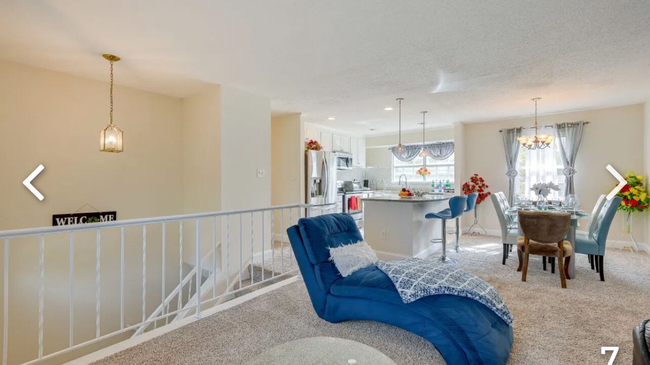 Photo of Livingroom in Oxon Hill-Glassmanor