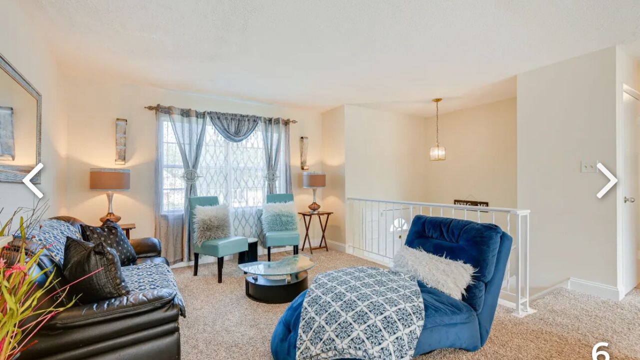 Photo of Livingroom in Oxon Hill-Glassmanor