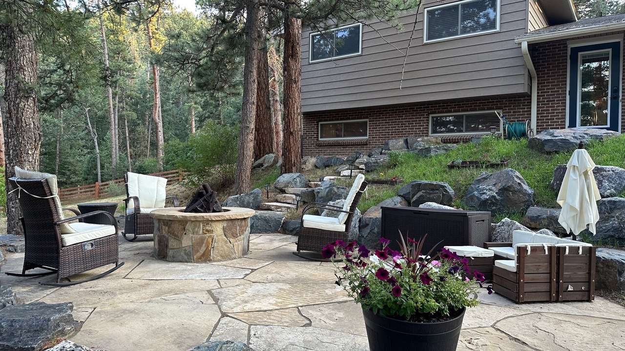 Photo of Patio Balcony in Evergreen