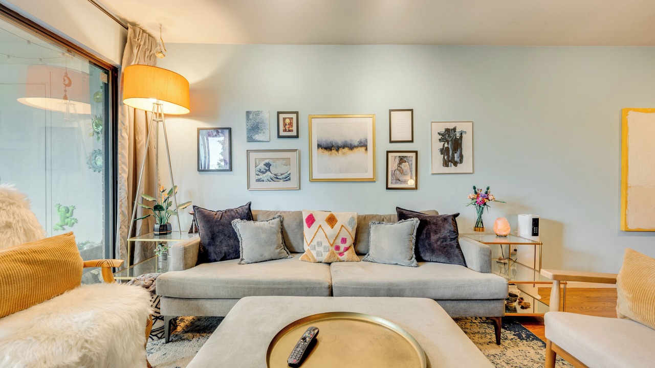 Photo of Livingroom in Whittier