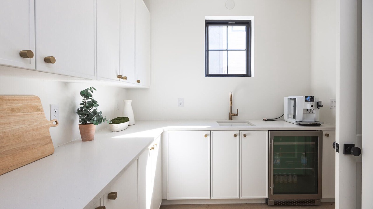 Photo of Kitchen in Barths