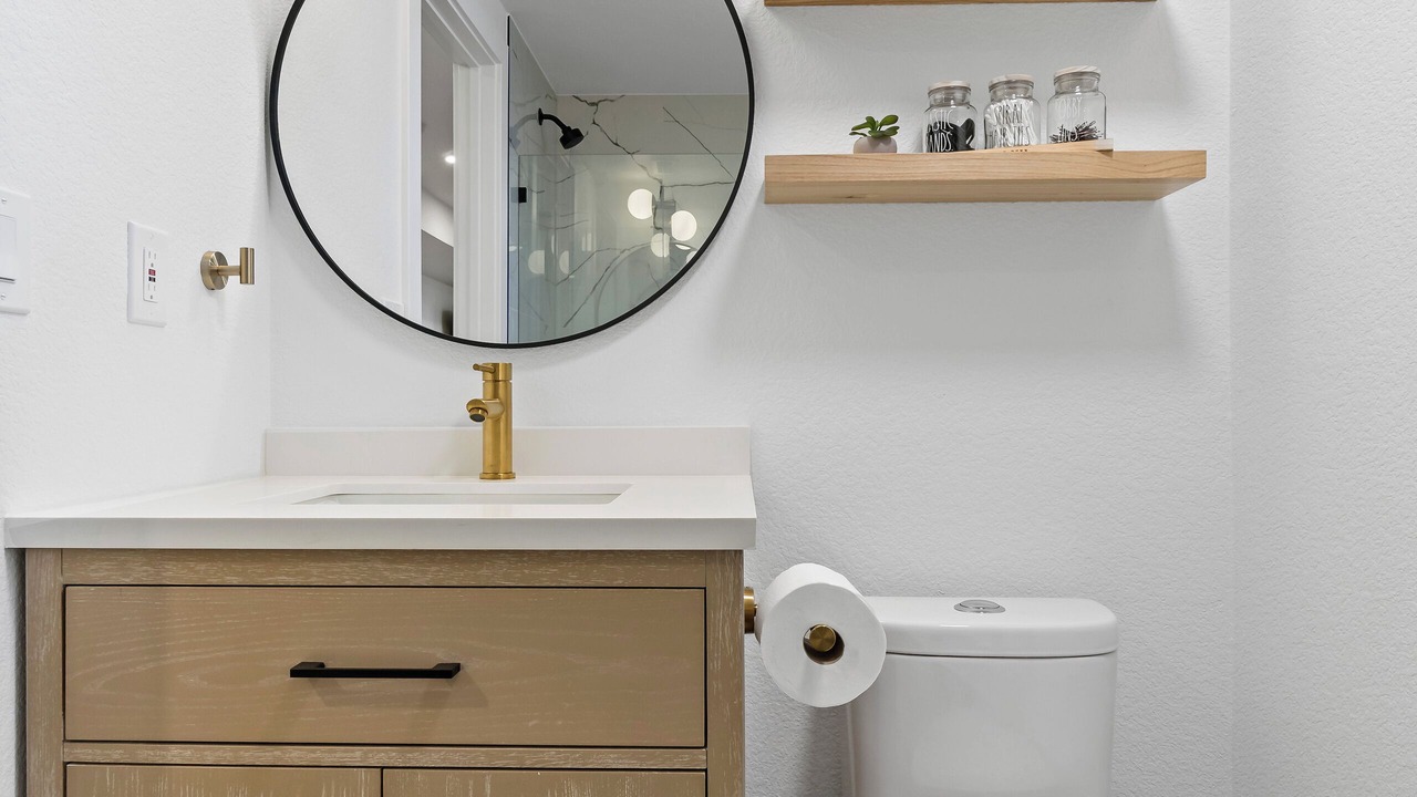 Photo of Bathroom in Scenic Heights
