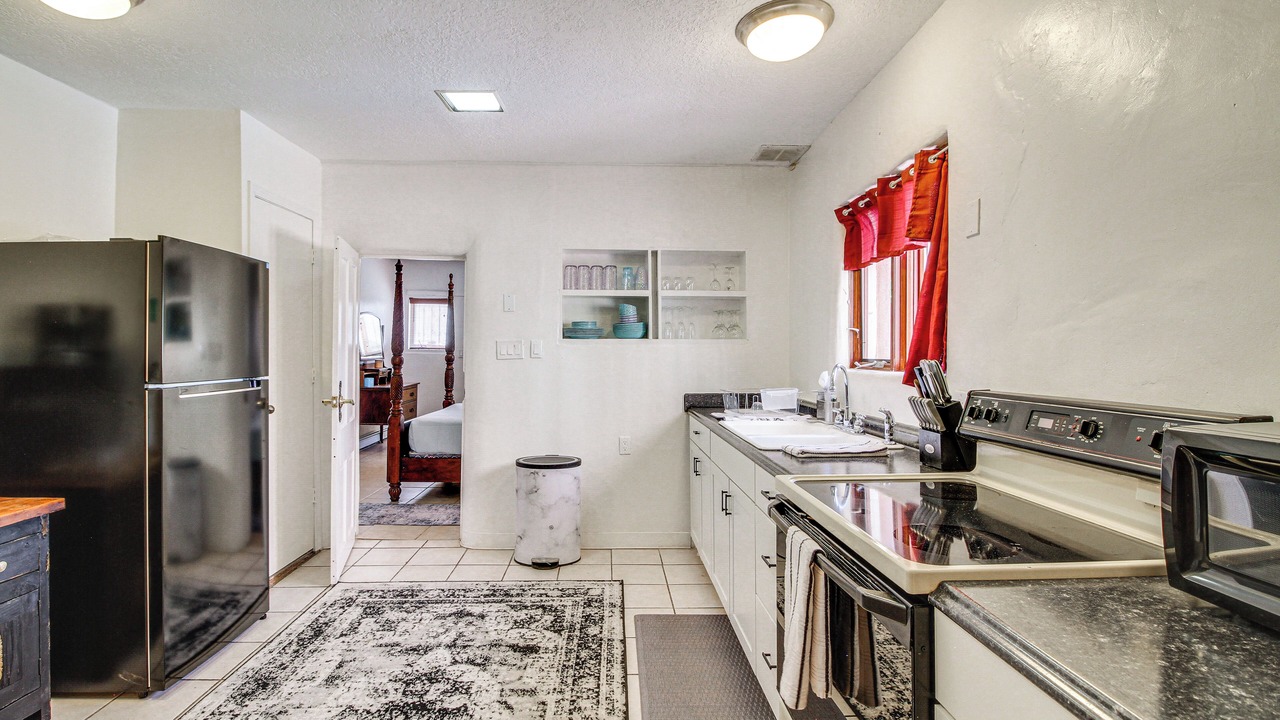 Photo of Kitchen in Alamedan Valley