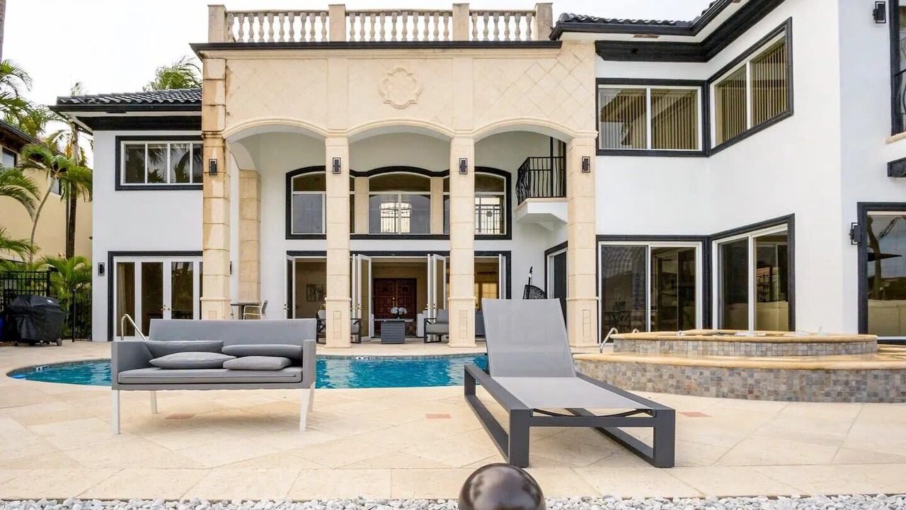 Photo of Outdoor in Lighthouse Point