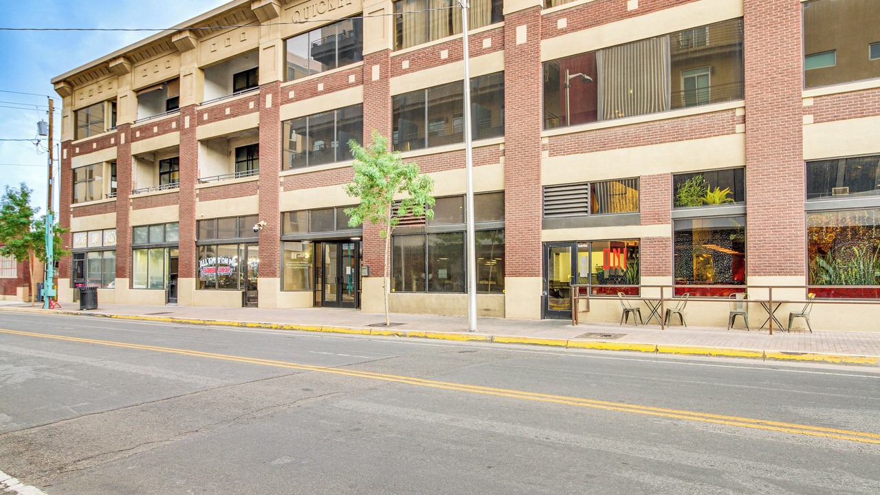 Photo of Outdoor in Raynolds Addition