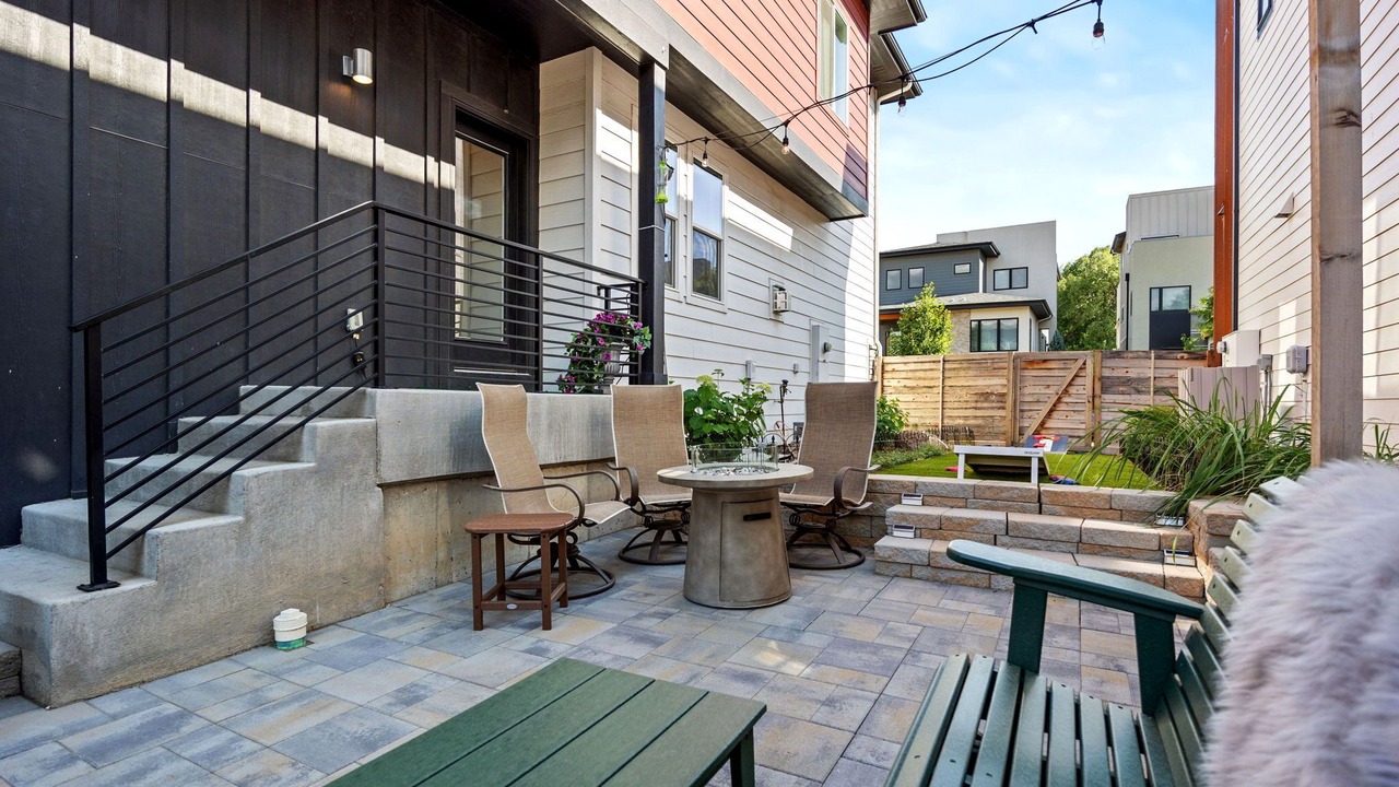 Photo of Outdoor in Old Town North