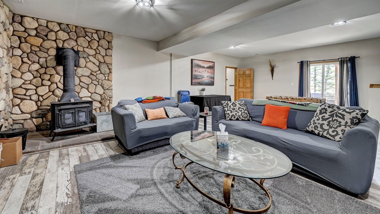 Photo of Livingroom in Spring Valley