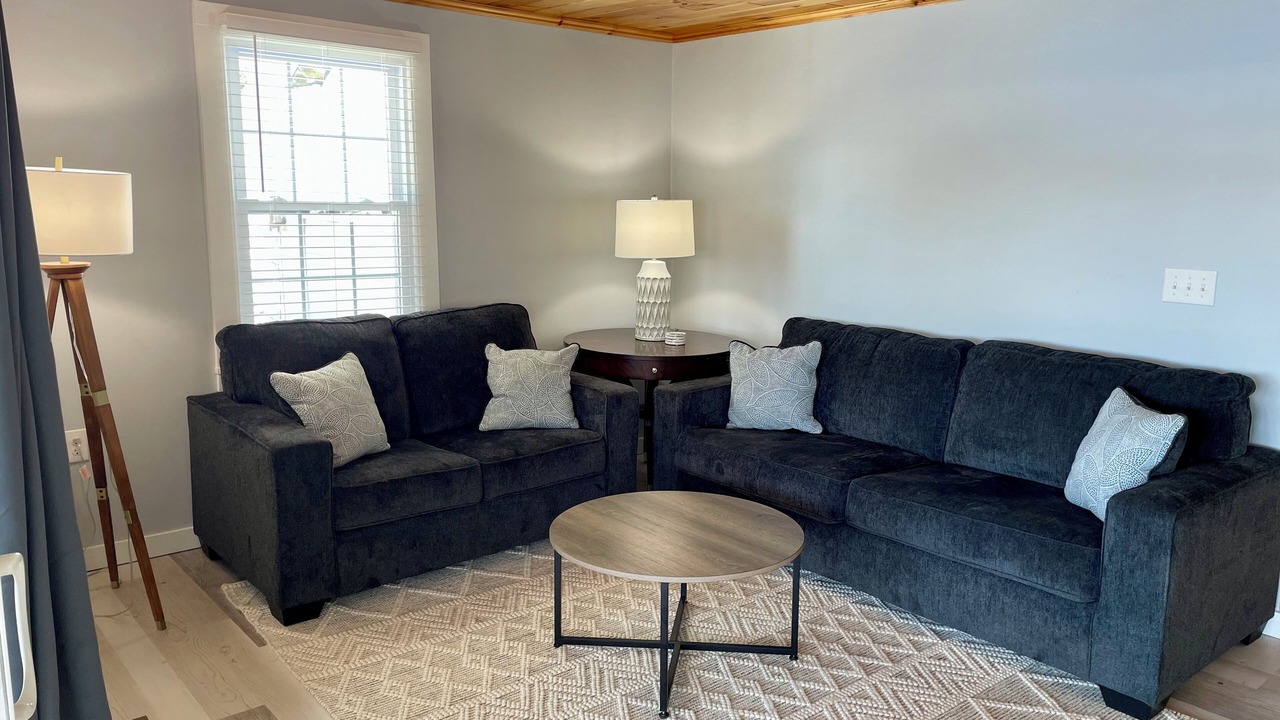Photo of Livingroom in West Eaton