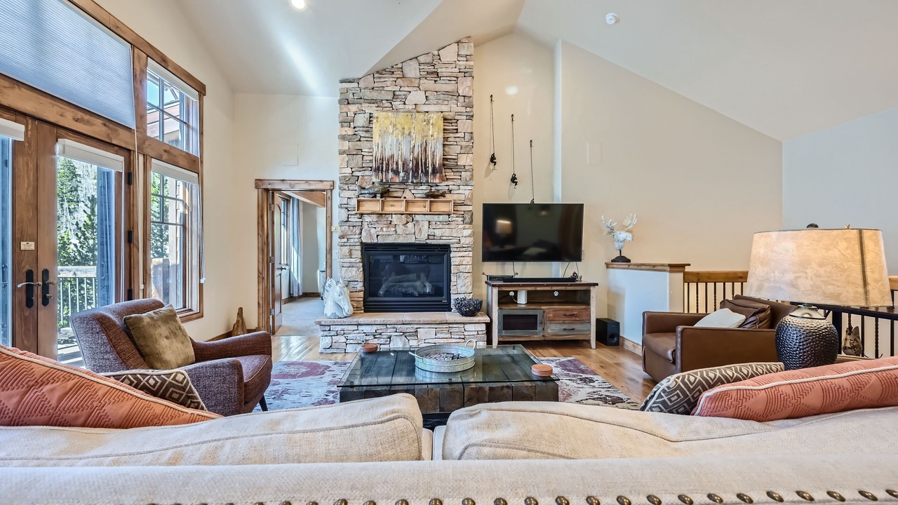 Photo of Livingroom in Baldy Mountain