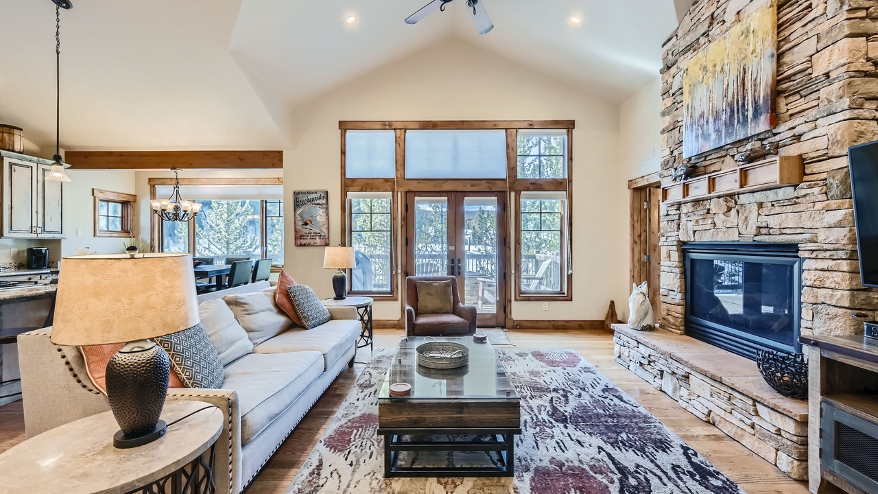 Photo of Livingroom in Baldy Mountain