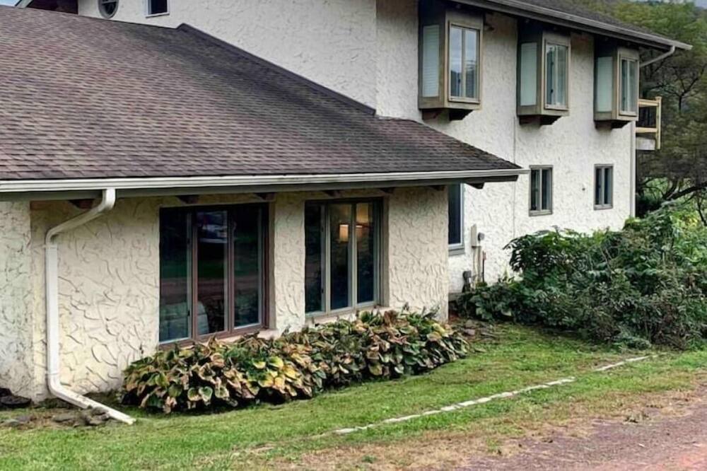 Photo of Outdoor in Maplecrest