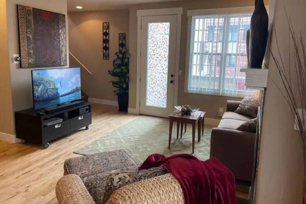 Photo of Livingroom in Golden