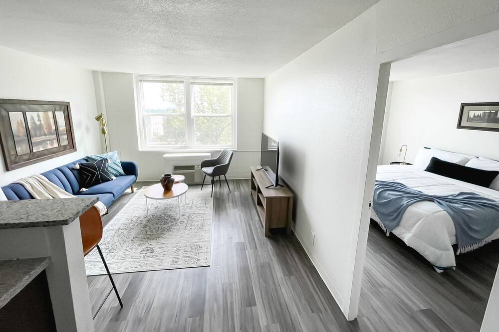 Photo of Bedroom in Corryville