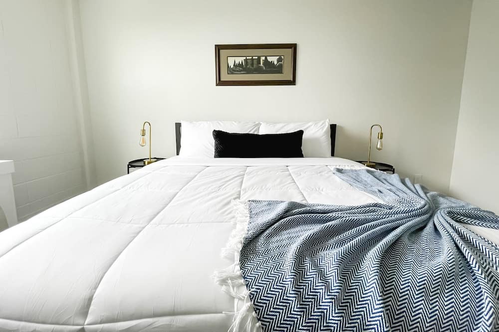 Photo of Bedroom in Corryville