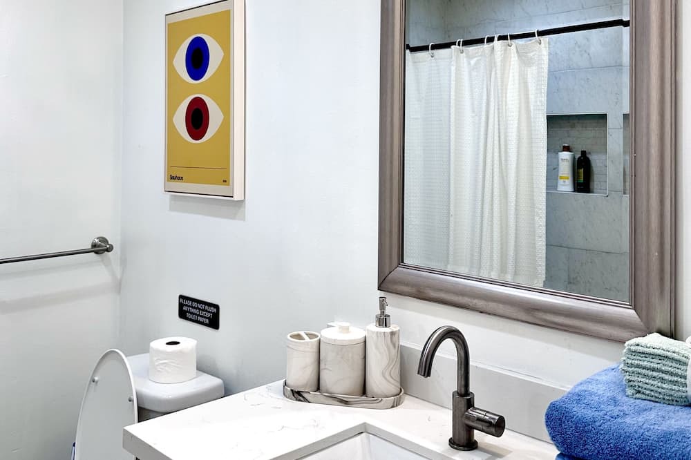 Photo of Bathroom in South Corals
