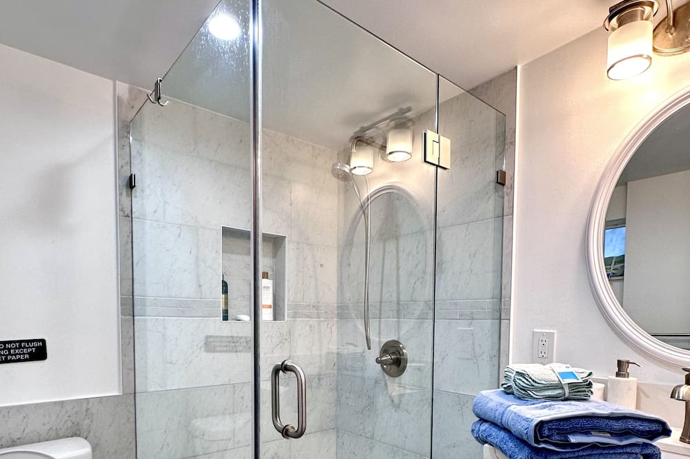 Photo of Bathroom in South Corals