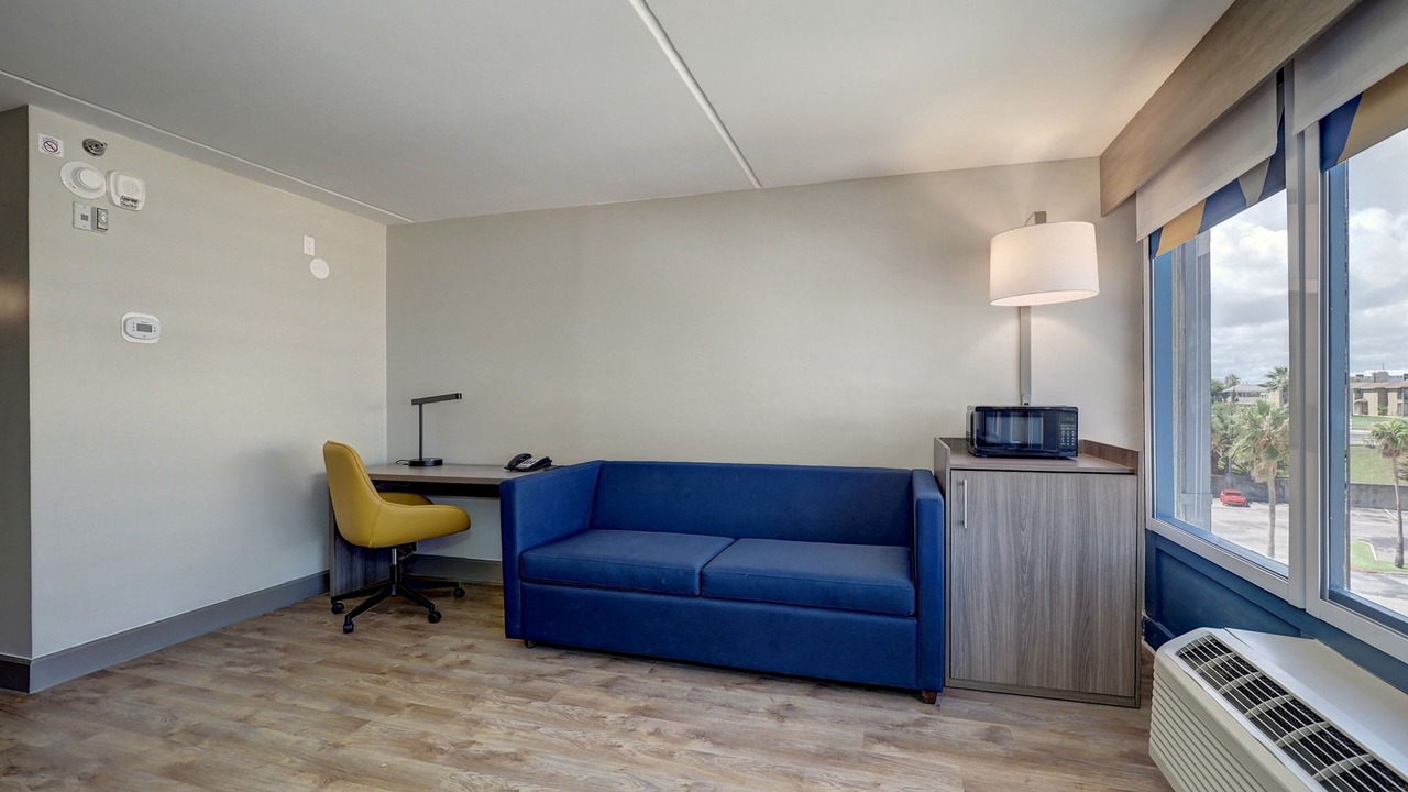 Photo of Bedroom in Del Mar