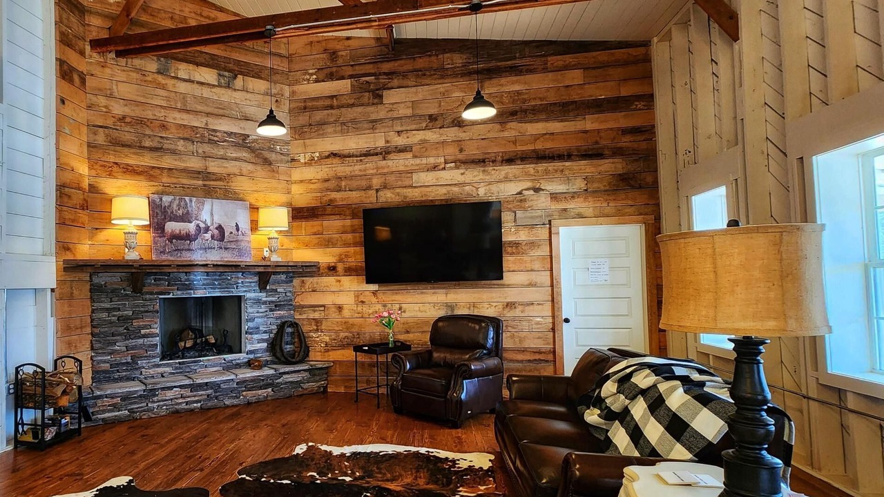 Photo of Livingroom in Altamont