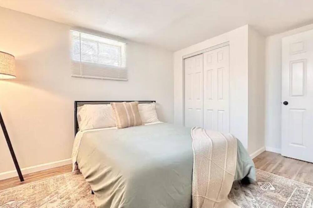 Photo of Bedroom in Alta Vista Area