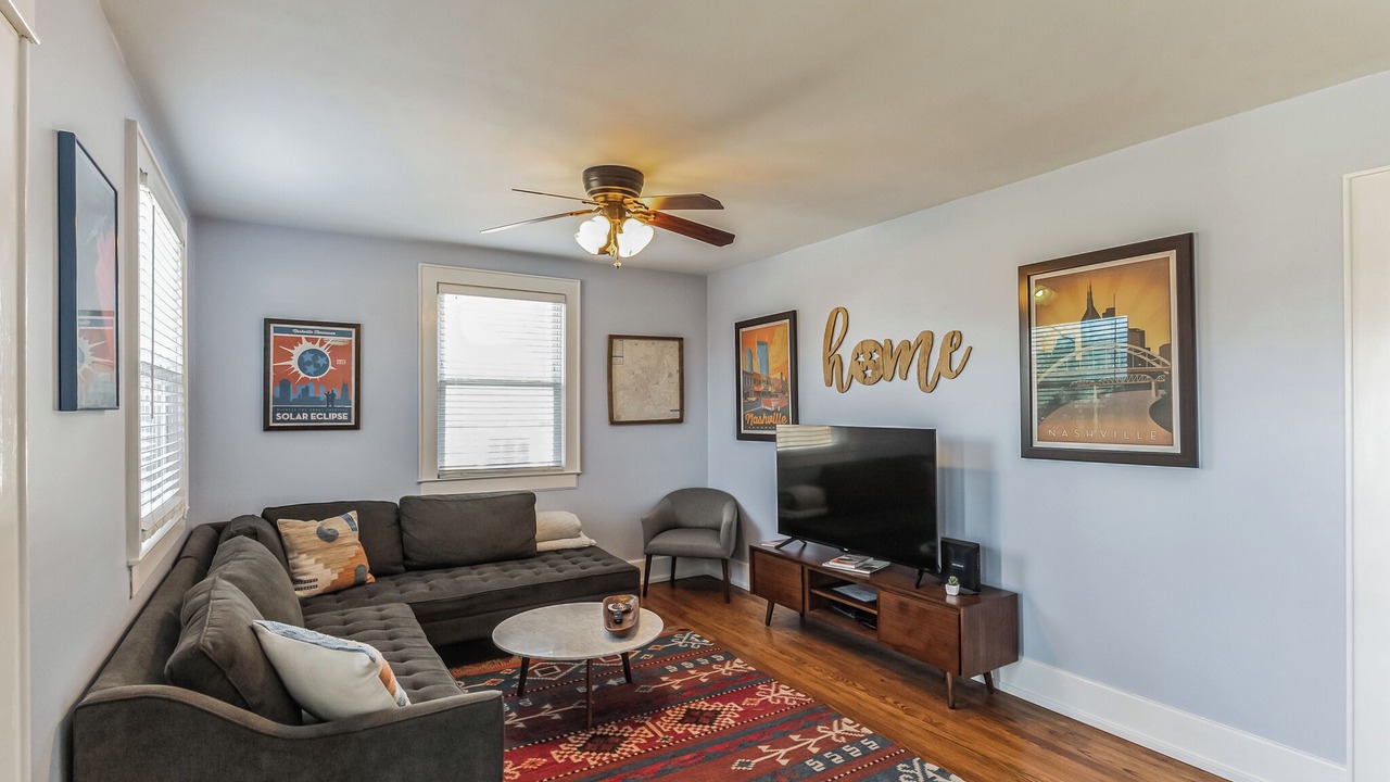 Photo of Livingroom in Woodbine