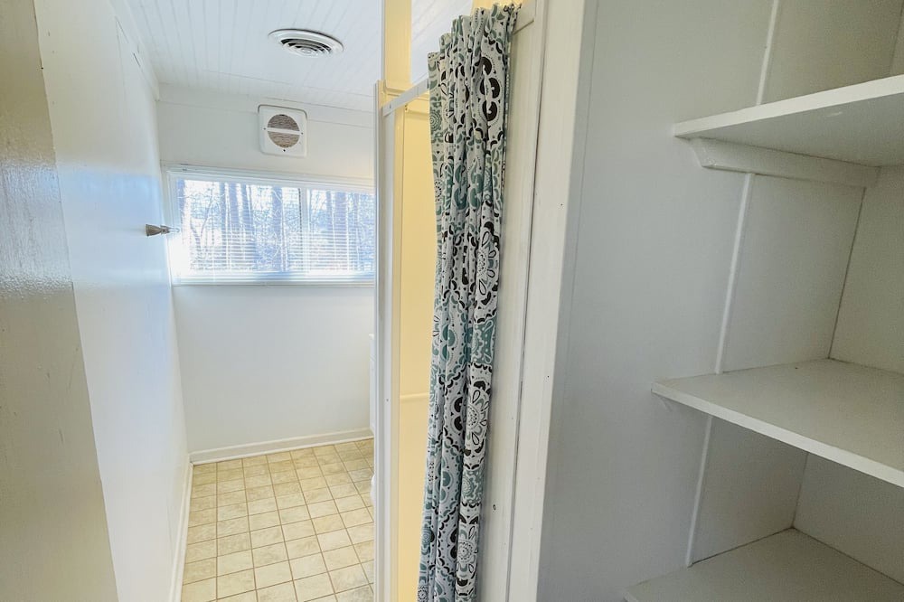Photo of Bathroom in Clemmons
