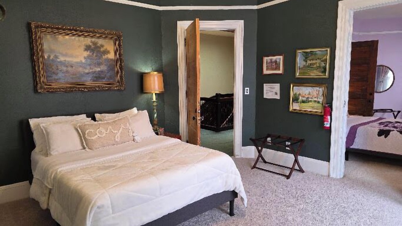 Photo of Bedroom in Downtown Toledo