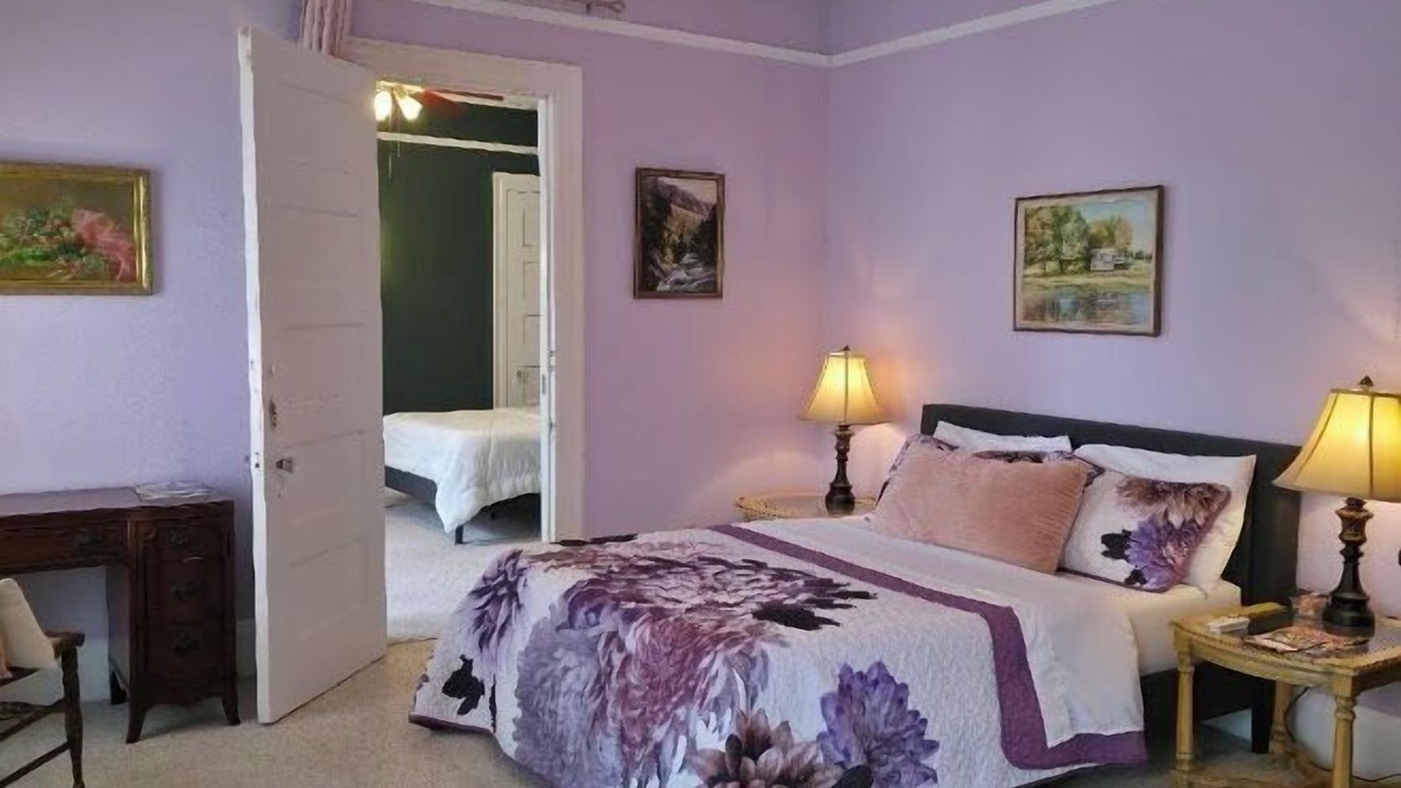 Photo of Bedroom in Downtown Toledo