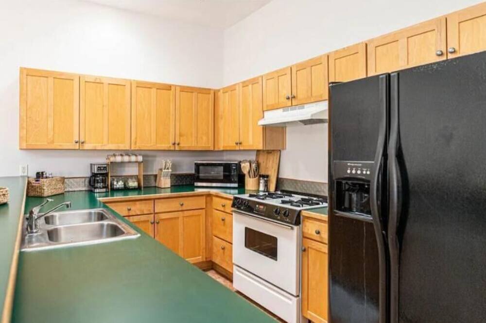 Photo of Kitchen in Raynolds Addition