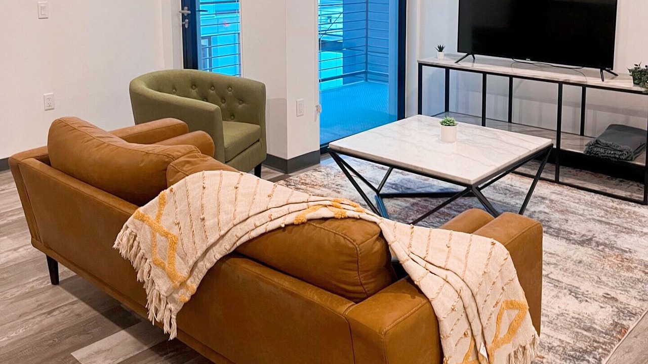 Photo of Livingroom in Lincoln Park