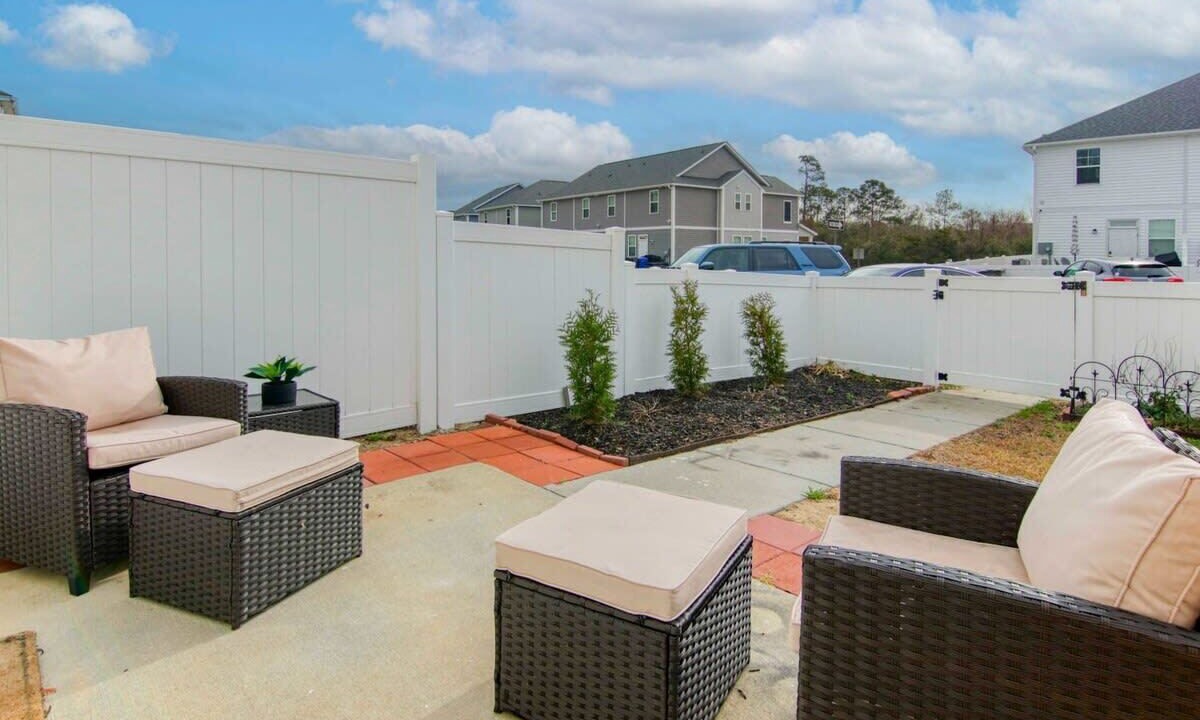 Photo of Patio Balcony in North Charleston