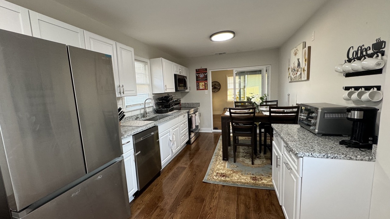 Photo of Kitchen in Port Wentworth