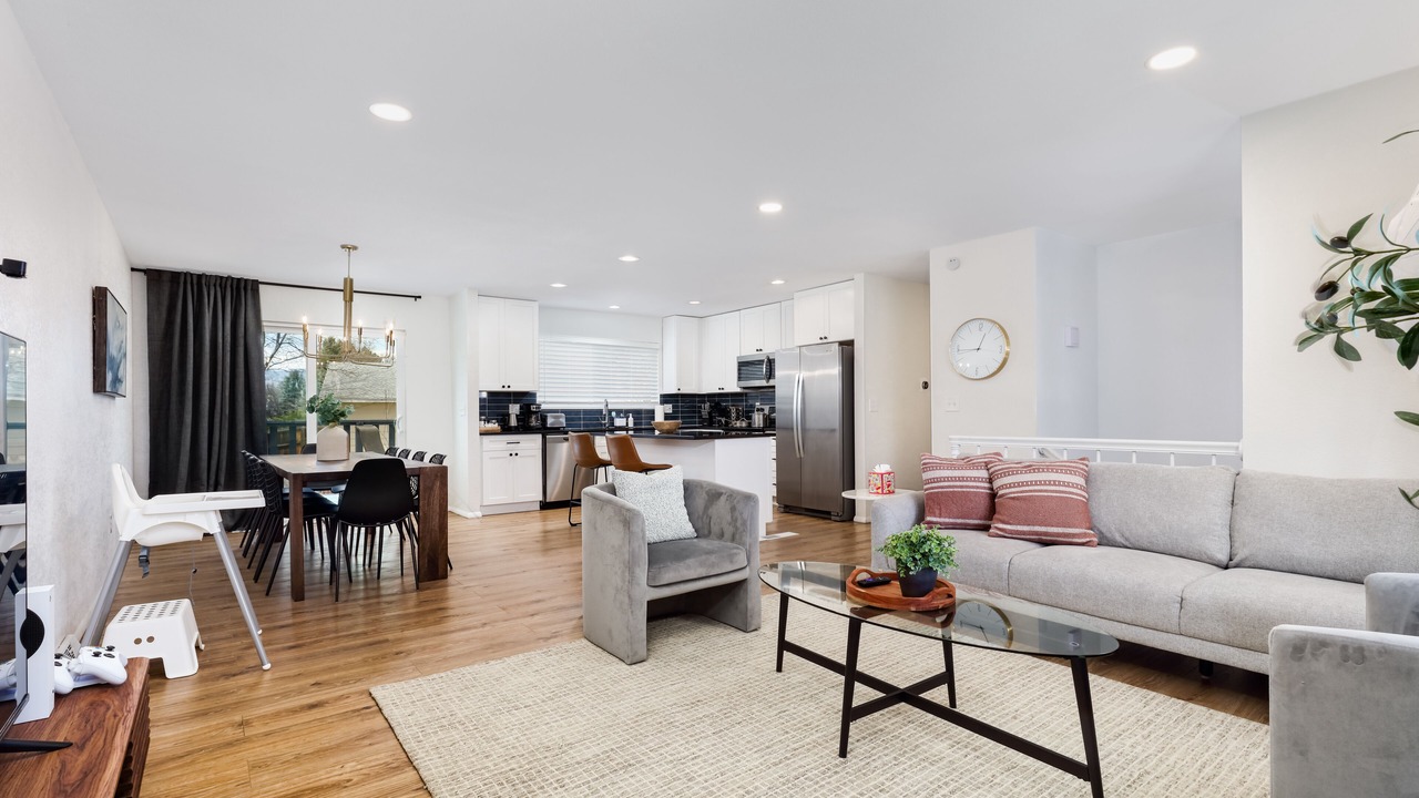 Photo of Livingroom in Ralston Valley