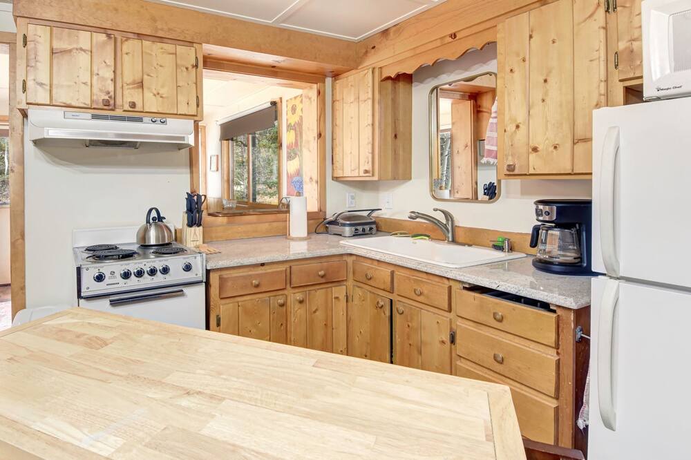 Photo of Kitchen in Lyons