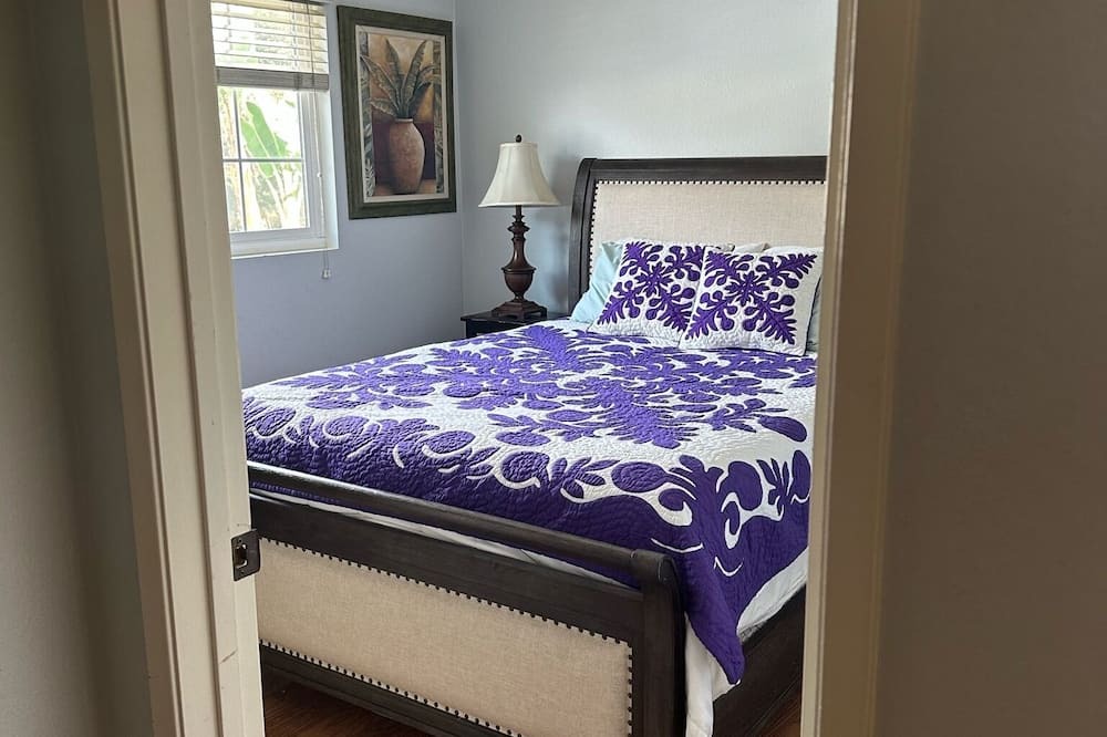 Photo of Bedroom in Olde Carlsbad