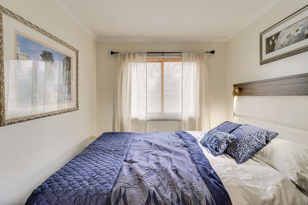 Photo of Bedroom in Reynolds Corners