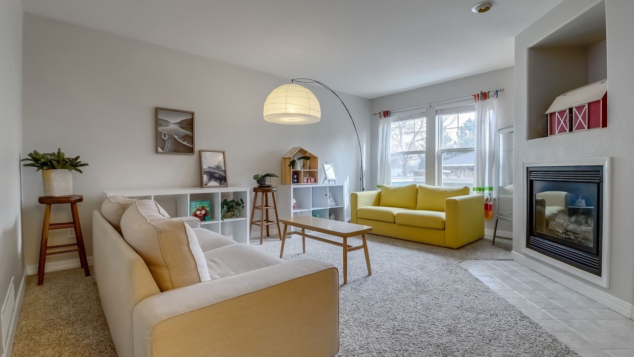 Photo of Livingroom in Broomfield