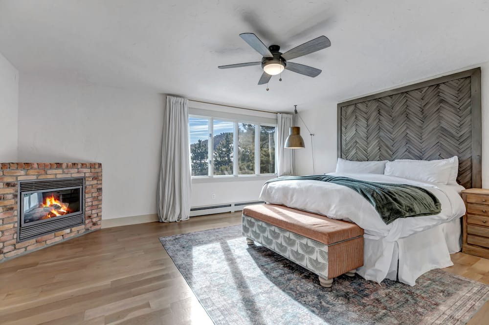 Photo of Bedroom in Mount Vernon