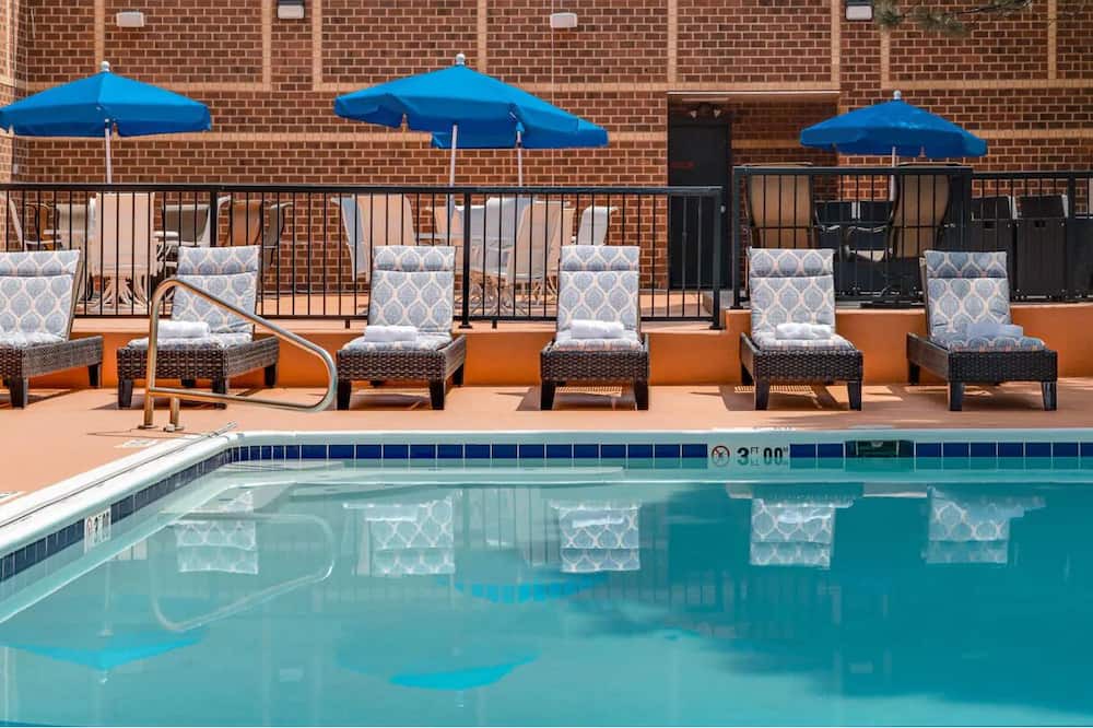 Photo of Outdoor in Englewood
